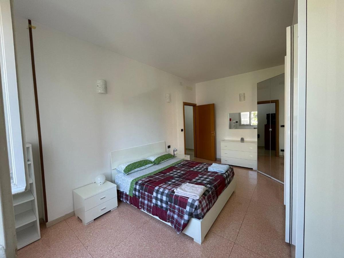 Splendido Appartamento In Zona Fiera A Болонья Экстерьер фото